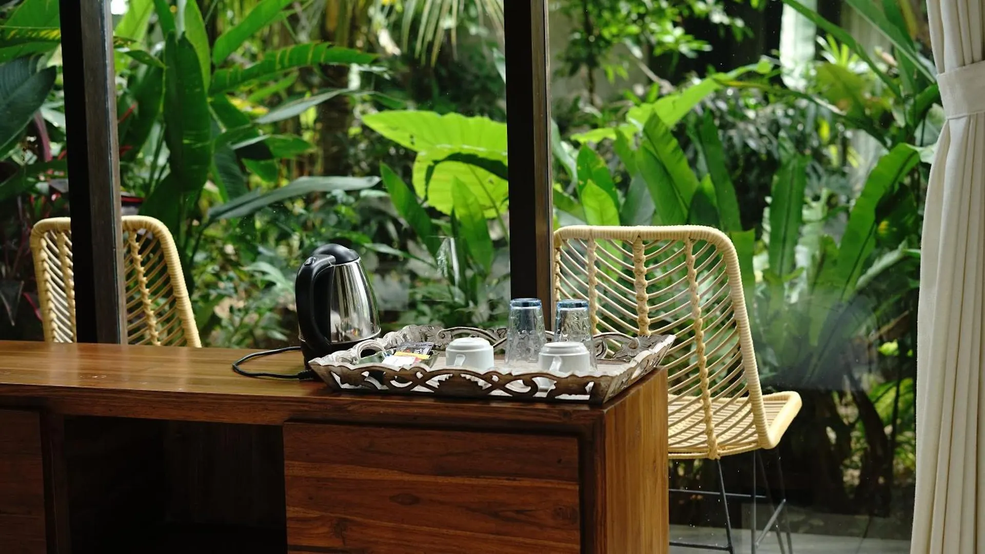 Green Tree House Villa Ubud
