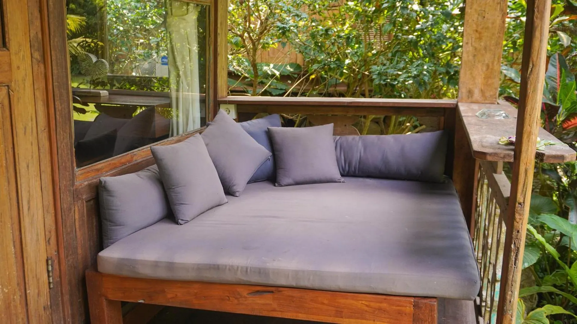 Green Tree House Villa Ubud 0*,
