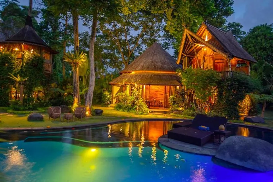 Holiday park Green Tree House Villa Ubud Indonesia